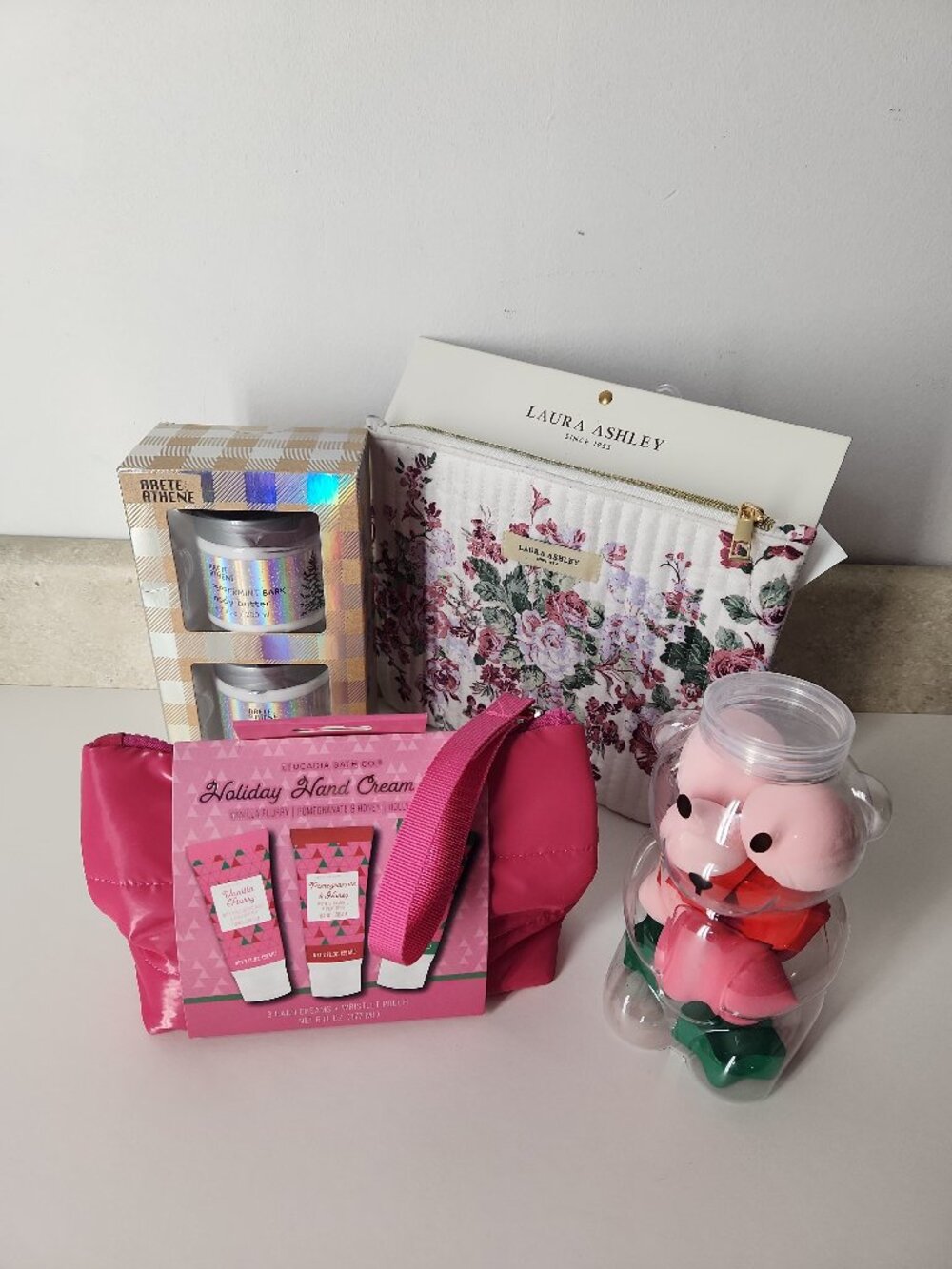 Arete Athene Body Butter Hand Cream Laura Ashley pouch Blending Sponges lot set